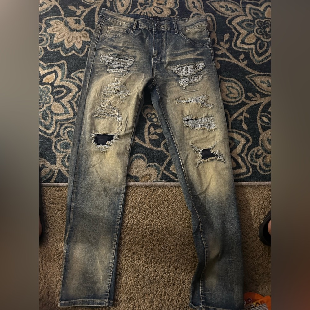 Skinny jeans